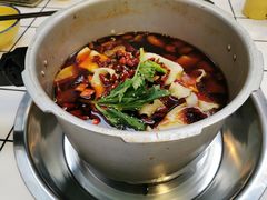 -晓彭肥肠鸡·泡椒鸡火锅(水木天地店)