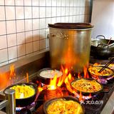 成都！街边砂锅！吃一次爱一次！