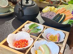 -菌自由丨野生菌火锅特色庭院餐厅(丽江古城店)