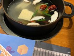 清汤锅底-呷哺呷哺(王府井喜悦店)
