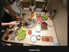 -蚂蚁洞·烤肉大营地(上海静安大悦城店)