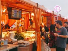 -沈家门海鲜夜排档19号(滨港路店)