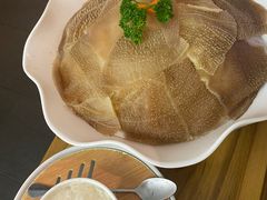 -左庭右院鲜牛肉火锅(浦江欢乐颂店)