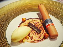 香橙榛子雪茄蛋糕白兰地冰激凌-Le Bistrot de Racine