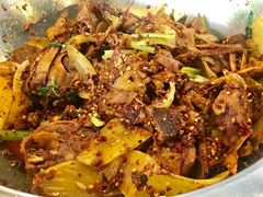 主打的干锅鸭头-安诚居干锅鸭头(八角店)