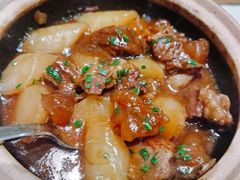 萝卜牛肉煲-香港百合居(LCM置汇旭辉广场店)