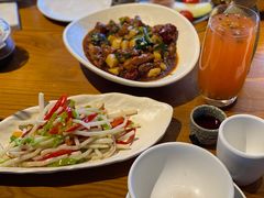-隔壁老王·家常云南菜(花巷店)