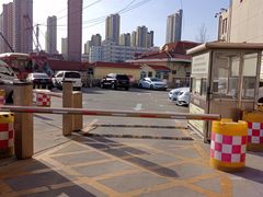 -华联商厦(火车站店)