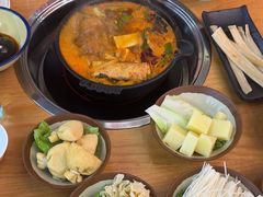 -黔三一夺夺粉酸汤火锅(百信店)