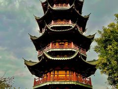 -龙华寺