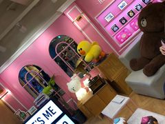 -LINE FRIENDS Garosu-gil Flagship Store