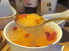 蔓越莓桃胶银耳-炖物24章·顺时轻养茶(杭州大厦店)