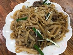 干炒牛河-南记食粥坊·宵夜大排档(莲花总店)
