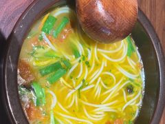 -良米山·云南野生菌过桥米线(上海首店)