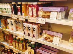 -三只松鼠生活馆(芜湖弋江金鹰店)