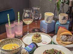 -Brut Eatery Wine Bar & Restaurant (建国东路店)