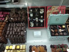 零售区-DORABELLA朵娜贝拉(武林银泰店)