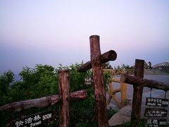 -鬼笑石后山停车场