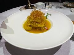 -皇冠明珠鱼翅楼(水上公园店)