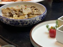 -隆江大酒店(雯婕商务楼店)