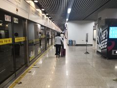-龙溪路(地铁站)