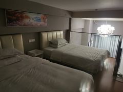 -天悦·国际Apartment(广州南站店)