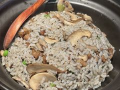 -新中关购物中心