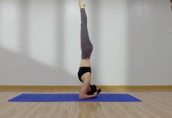 -亚太瑜伽普拉提学院