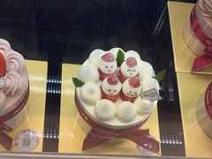 -花花卷卷·鲜食蛋糕(静安久光百货店)