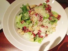 salad-Shanghai Brew House上海啤酒工坊(老外街店)