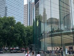 -Apple零售店(新街口店)