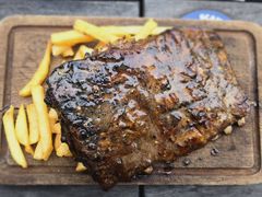-Ribs & Burgers The Rocks