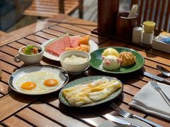 -松山湖凯悦酒店·Café自助餐厅·周末火舞秀表演