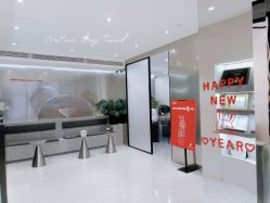 -三只熊皮肤管理中心旗舰店