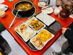 -菌之家·专业纯野生菌火锅·特色炒菌