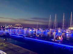 -东港音乐喷泉广场