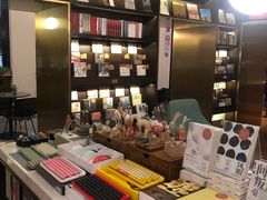 -思南书局(复兴中路店)