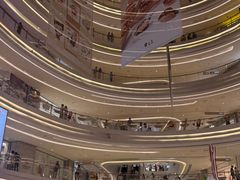-龙湖杭州滨江天街