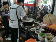 -建国蚵煎蚵面