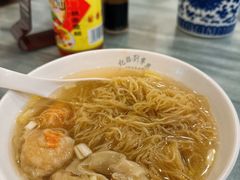 鲜虾蟹籽云吞面-恩宁刘福记(东华东路店)