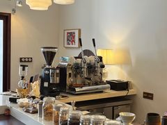 -Café Monson