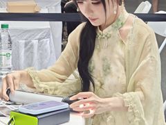 -上海跨国采购会展中心