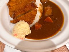 -玛格萝妮比萨屋(四平店)