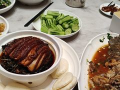 -梅利汴京烤鸭•开封豫菜地标店(铁北街店)