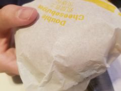 双吉士汉堡-麦当劳(本溪永丰街华联店)