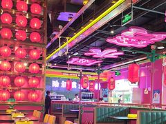 -多嘴超级肉蟹煲(杉杉国潮主题店)