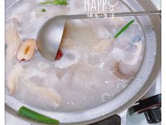 锅仔财鱼饺-亢龙太子酒轩(东湖店)
