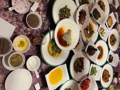 -沁香庭中餐厅·川粤菜(重庆高新假日酒店)