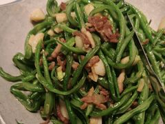 -海派美食·家宴海鲜青岛菜·石锅鲽鱼头(东方城店)