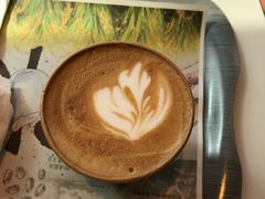 麦咖啡热拿铁-麦当劳(朝阳路得来速店)